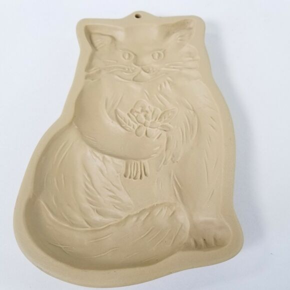 Brown Bag Cookie Art Mold 1983 Cat Holding Flowers Baking Cooking Kitchen Decor - Picture 5 of 8